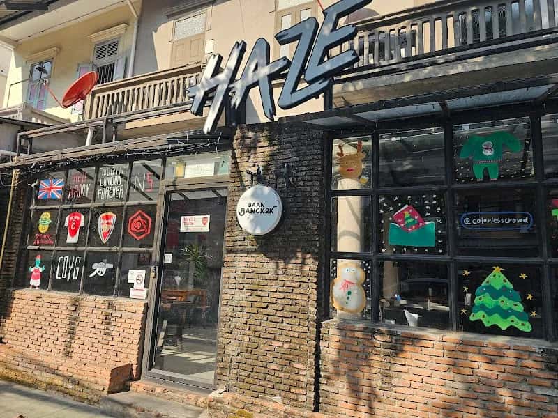 HAZE bkk — Arsenal pub in Bangkok, Thailand