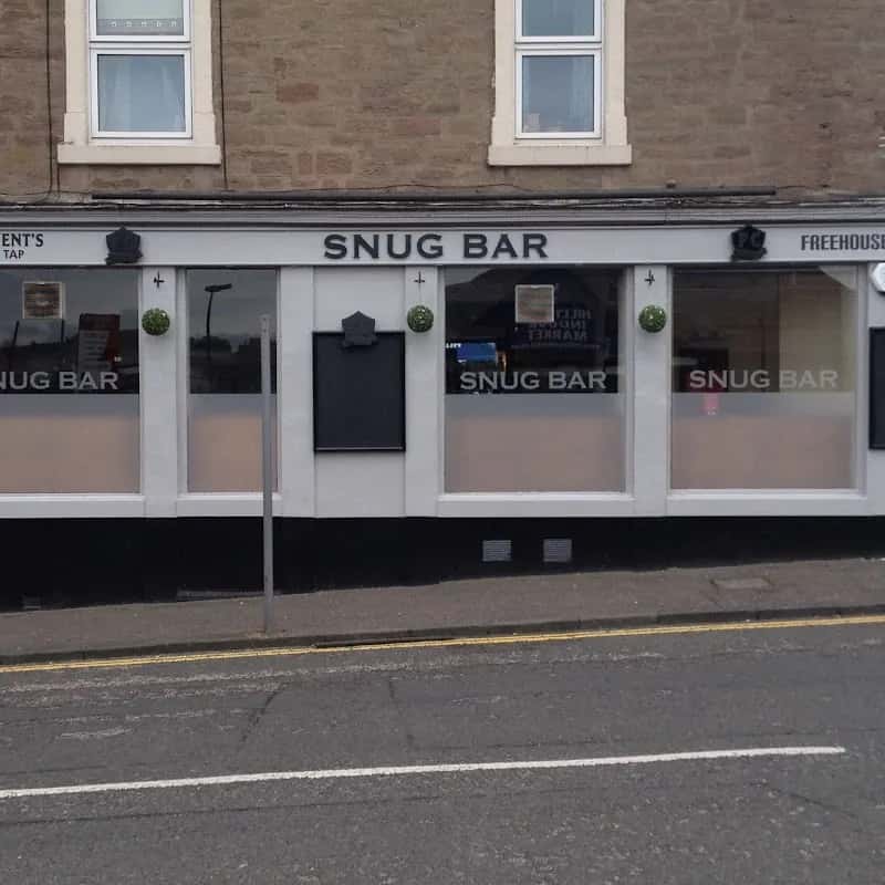 Snug Bar — Arsenal pub in Dundee, United Kingdom