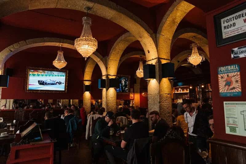 The George — Arsenal pub in Lisbon, Portugal