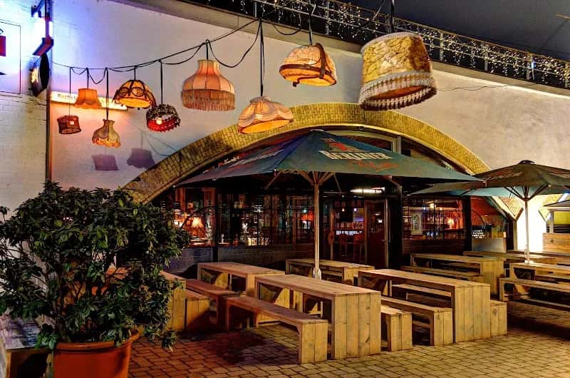 The Pub (Pilsner Unique Bar) — Arsenal pub in Berlin, Germany