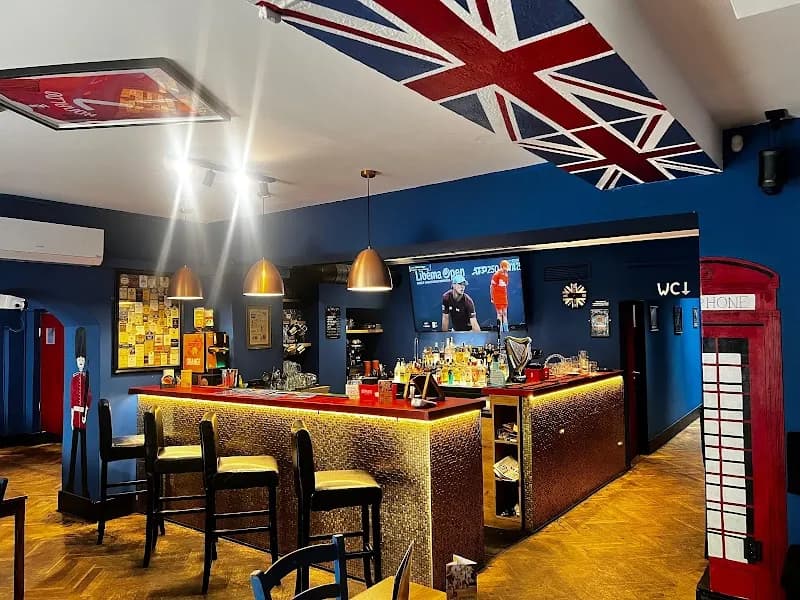Brit Bar Prague — Arsenal pub in Praha Brit Bar Prague — Arsenal pub in Praha, Česko