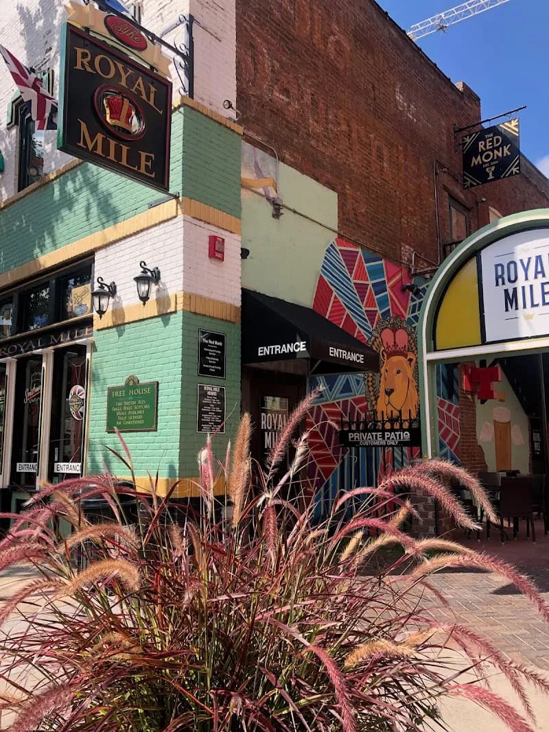 The Royal Mile — Arsenal pub in Des Moines The Royal Mile — Arsenal pub in Des Moines, United States