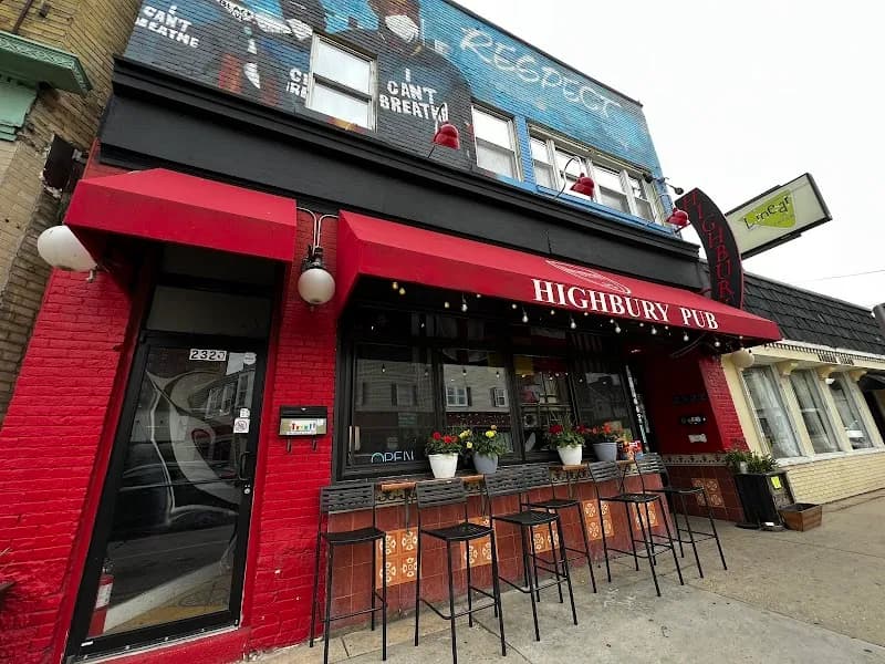 The Highbury Pub pub exterior in Milwaukee - an Arsenal supporters' pub