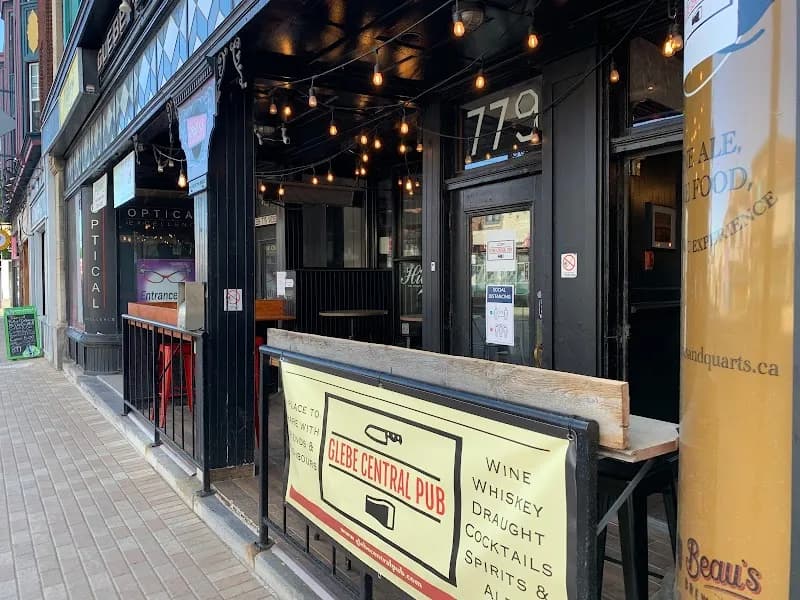 Glebe Central Pub — Arsenal pub in Ottawa Glebe Central Pub — Arsenal pub in Ottawa, Canada