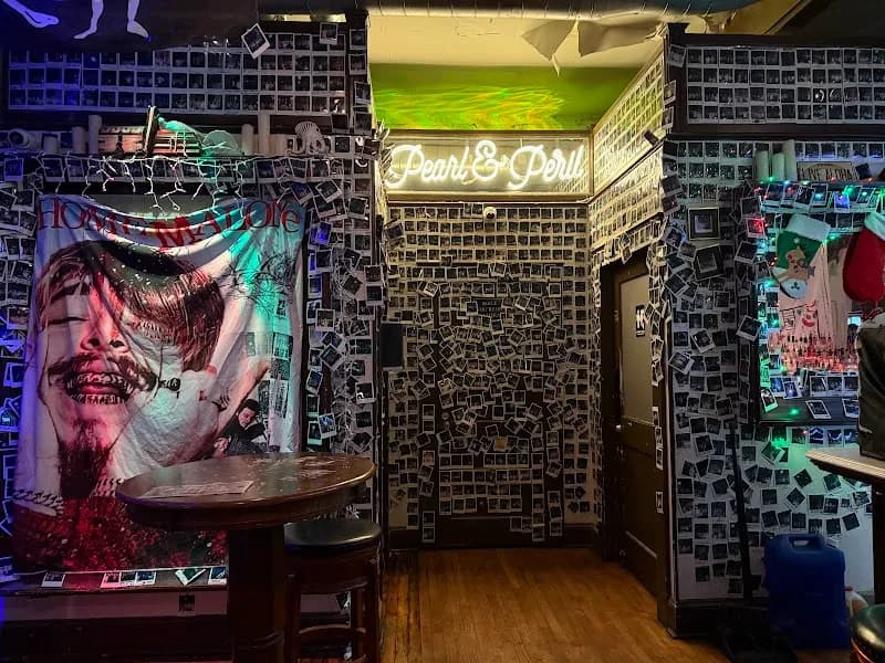 Pearl & Peril pub exterior in Raleigh - an Arsenal supporters' pub