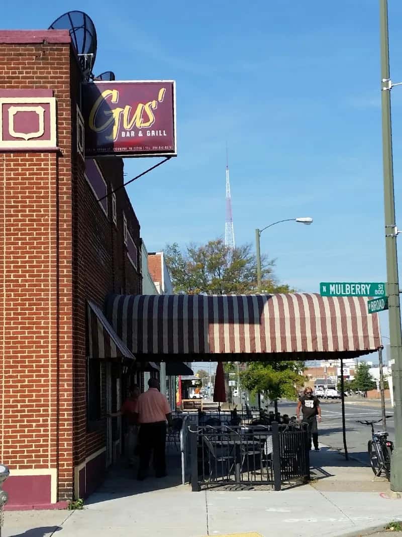 Gus' Bar and Grill — Arsenal pub in Richmond Gus' Bar and Grill — Arsenal pub in Richmond, United States