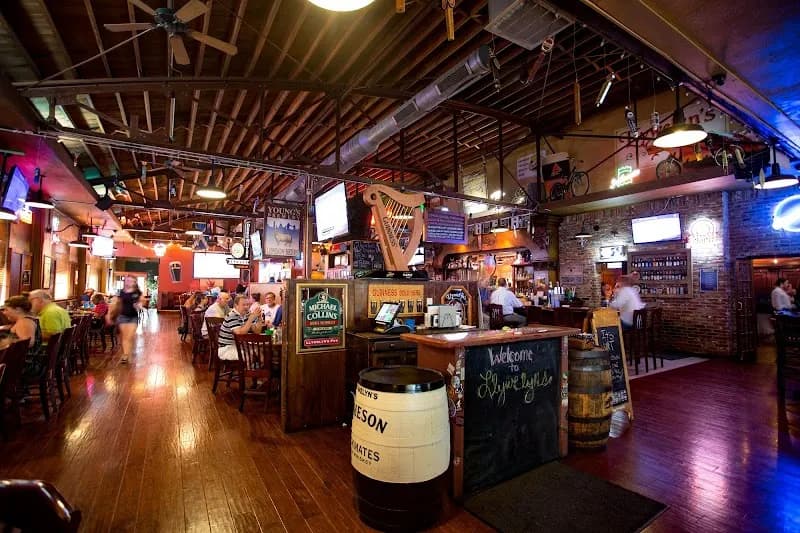 Llywelyn's Pub pub exterior in Webster Groves - an Arsenal supporters' pub